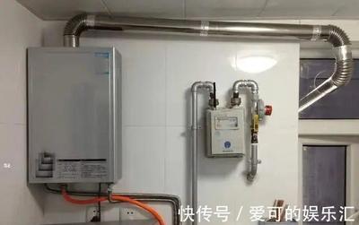 冬天燃氣熱水器一洗澡就涼颼颼，師傅揭秘 少了循環系統與彎頭里的大學問